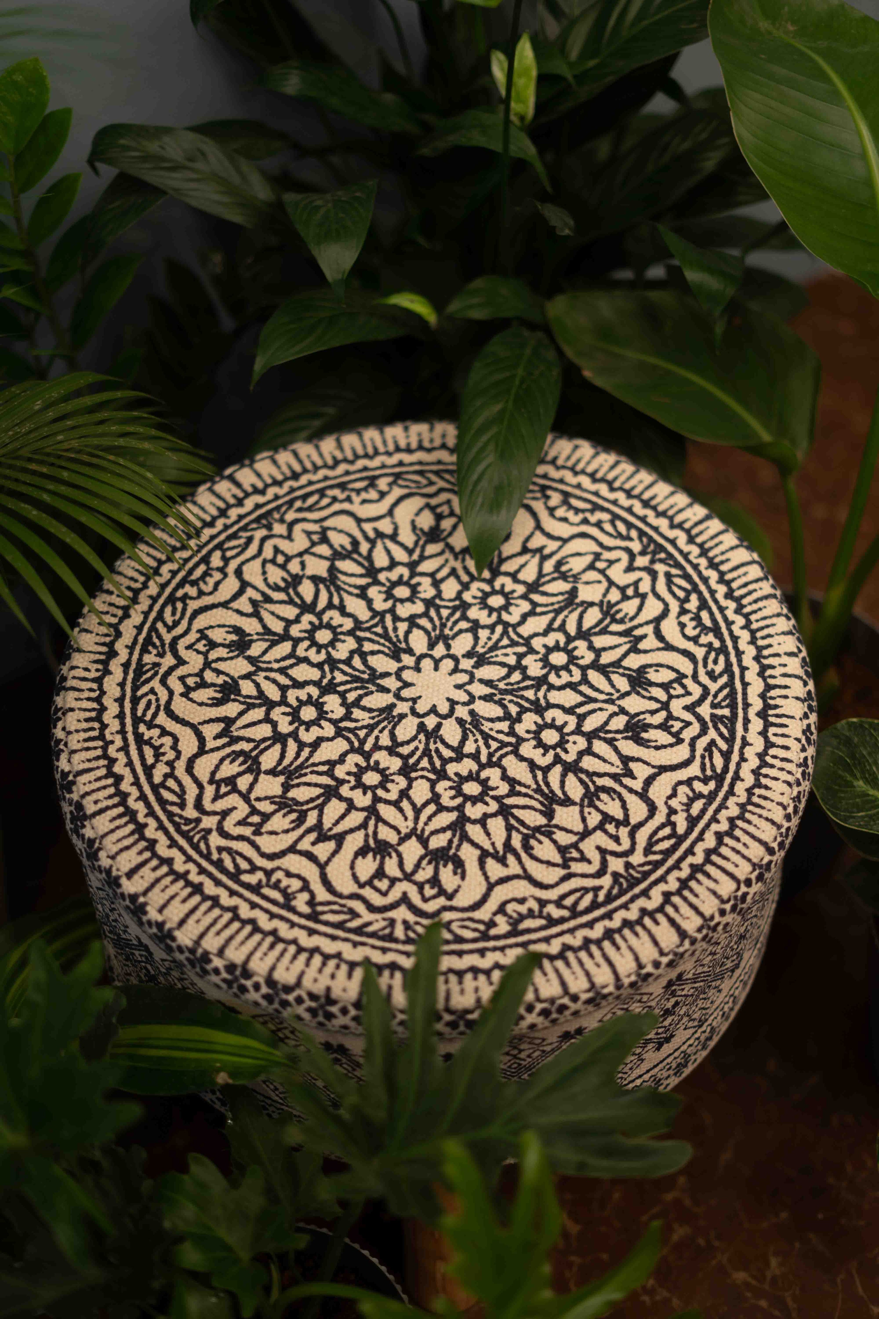 Comfort Engineering: The Science Behind Handcrafted Ottoman Design