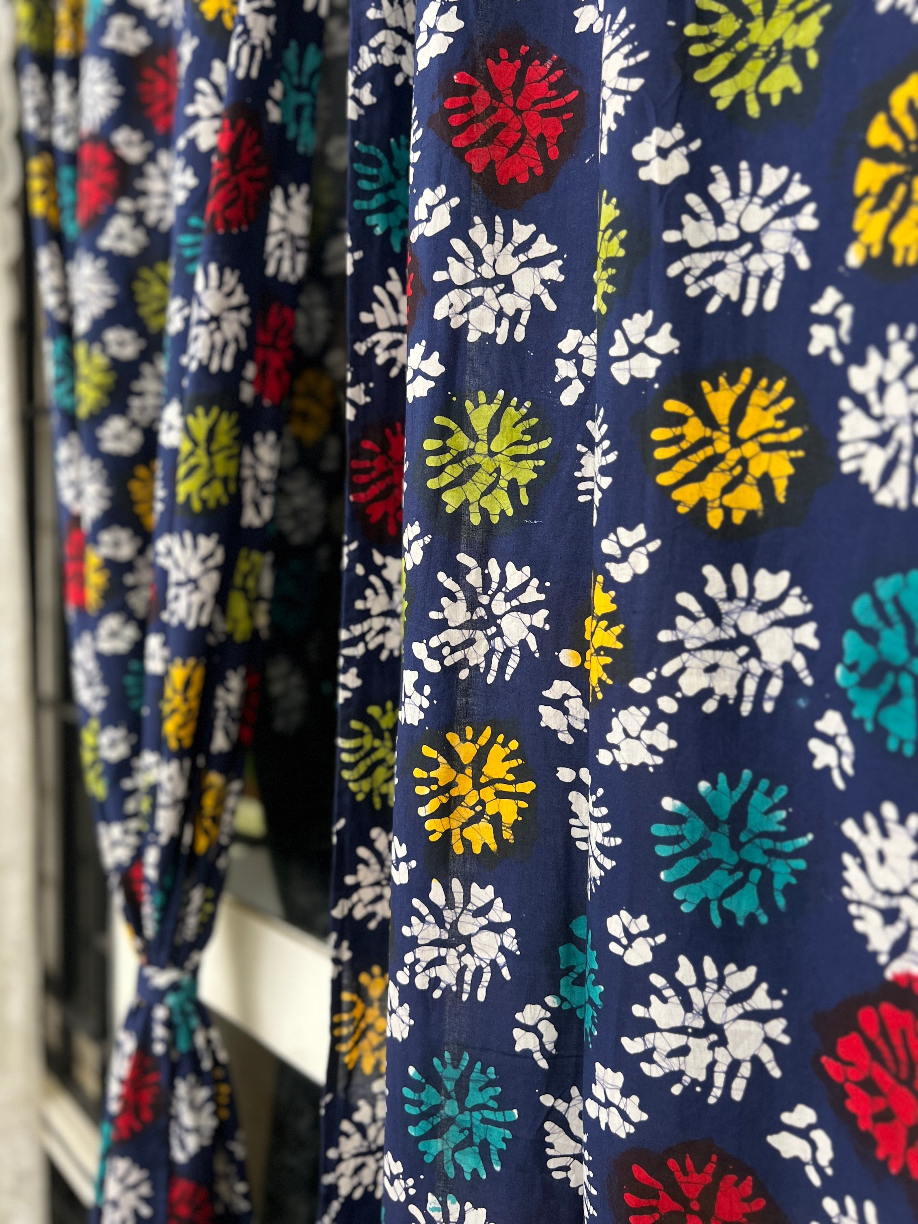 Sustainable Window Dressing: The Ecological Impact of Handloom Curtains
