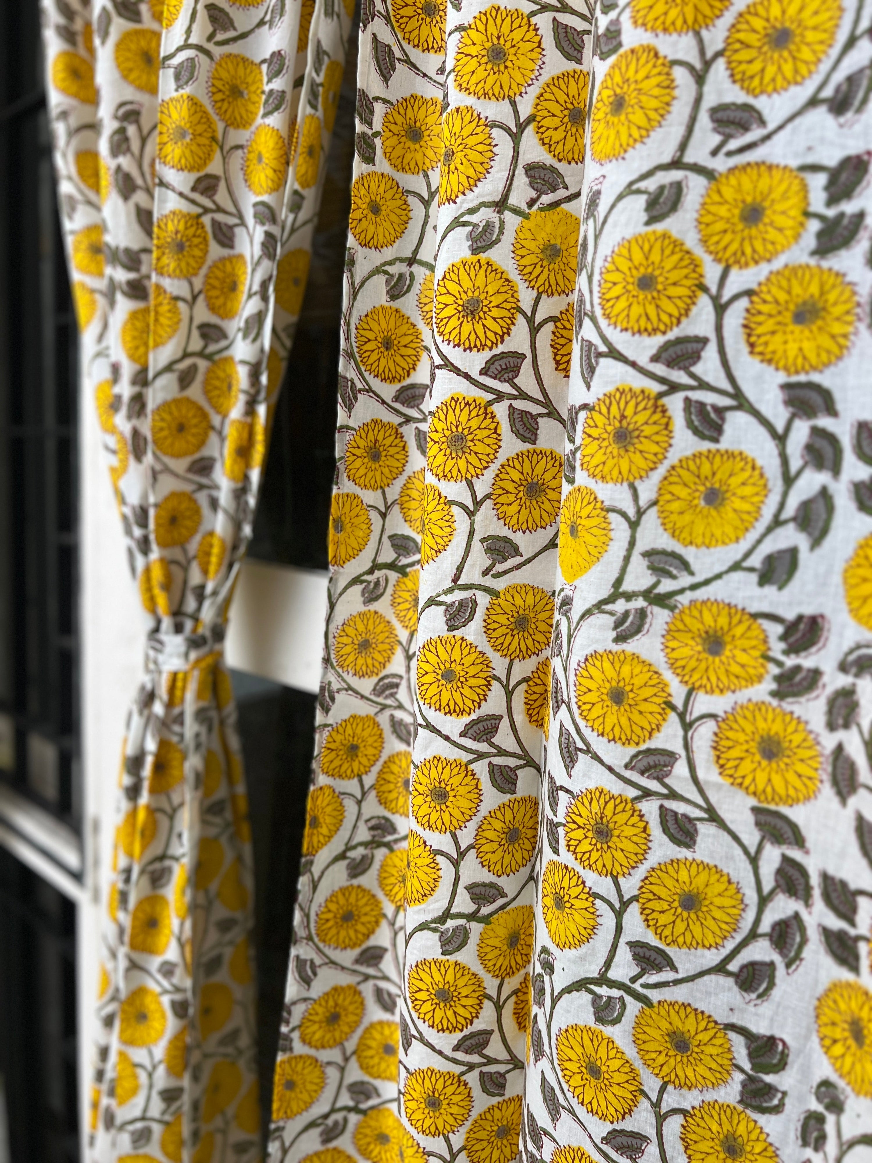 Curtain Elegance: Redefining Architectural Aesthetics