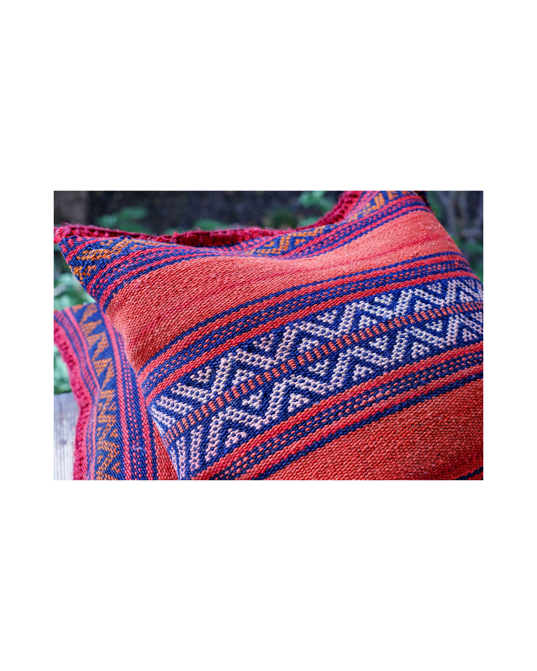 Tactile Stories: The Craftsmanship of Handloom Cushion Covers