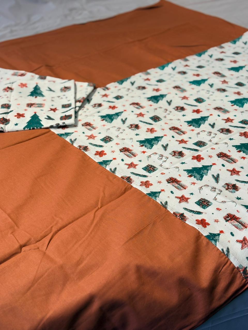 RUSTIC CHRISTMAS CHARM BORDER BEDSHEET