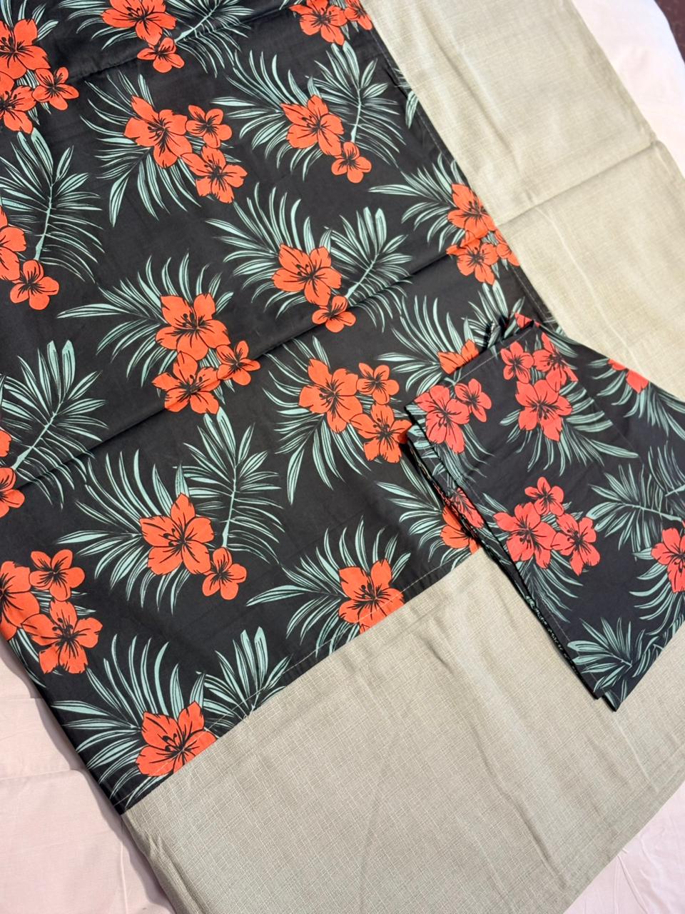 TROPICAL BLACK WTH RED HIBISCUS BORDER BEDSHEET
