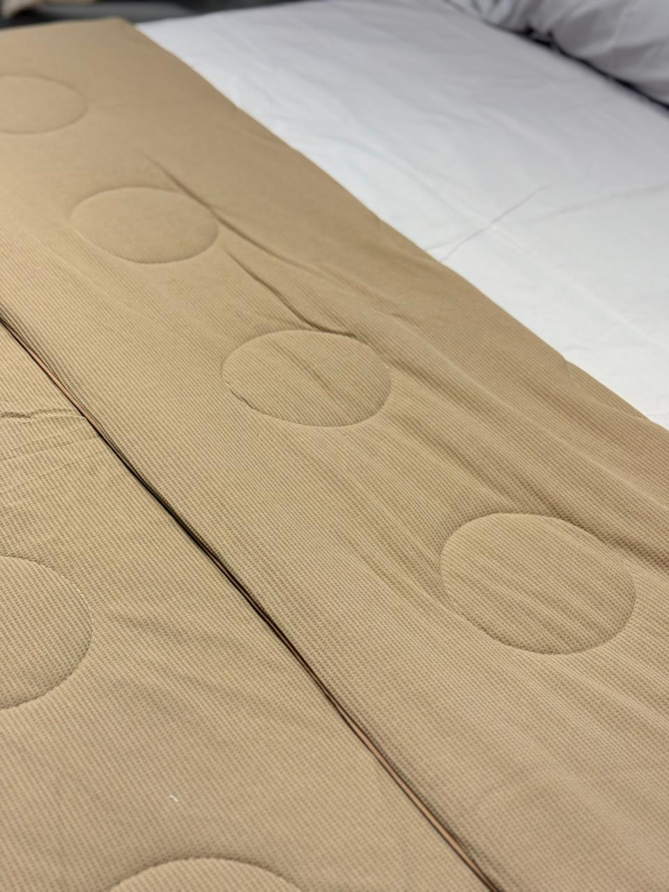 BEIGE QUILTED CIRCLE COMFORTER