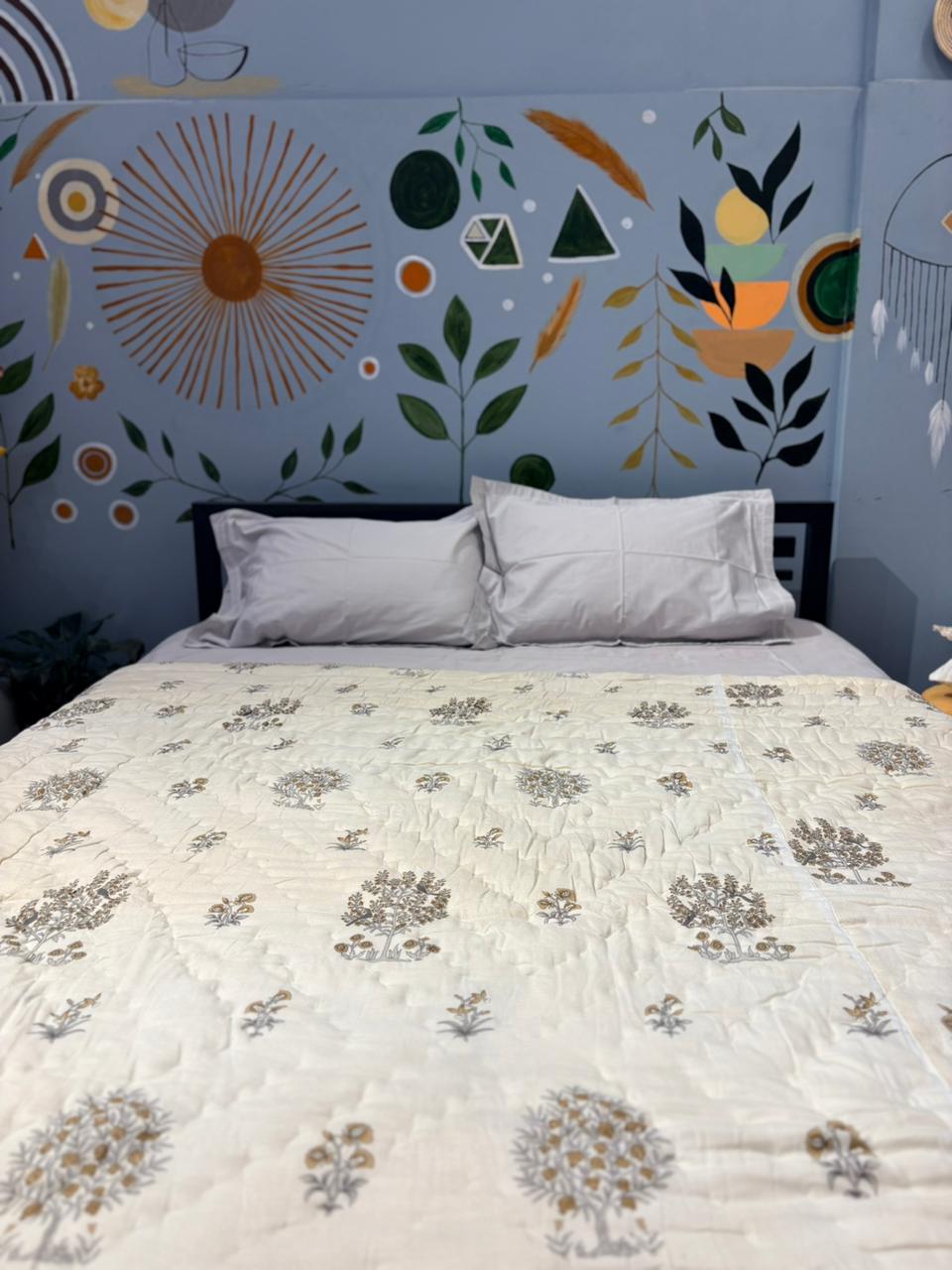 BEIGE FLORAL QUILITED COMFORTER