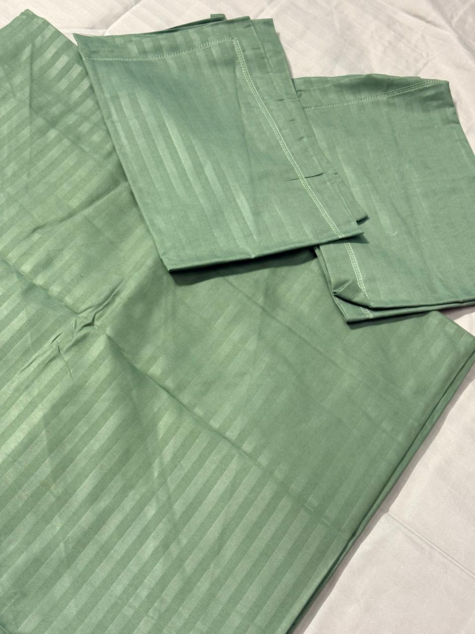 Pista Green Striped King‑Size Bedsheet