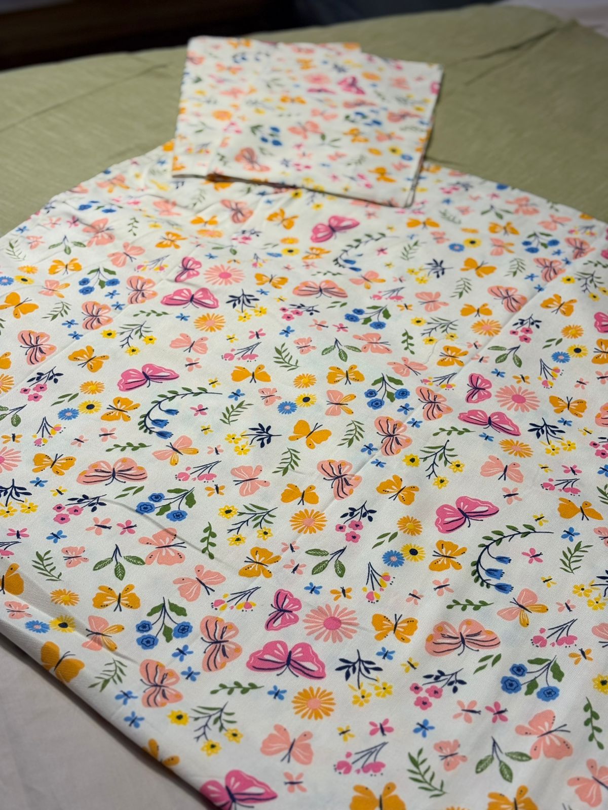 BUTTERFLY & BLOSSOM BORDER BEDSHEET