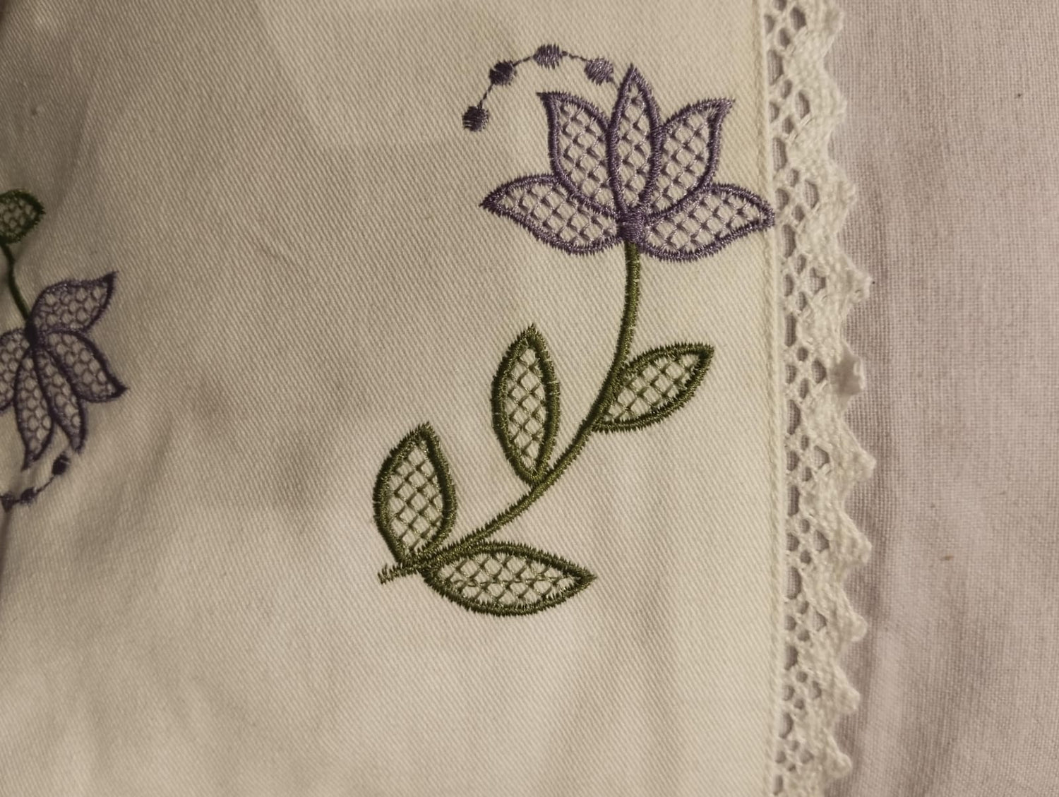LAVENDER BLOOM EMBROIDERED CUSHION COVER