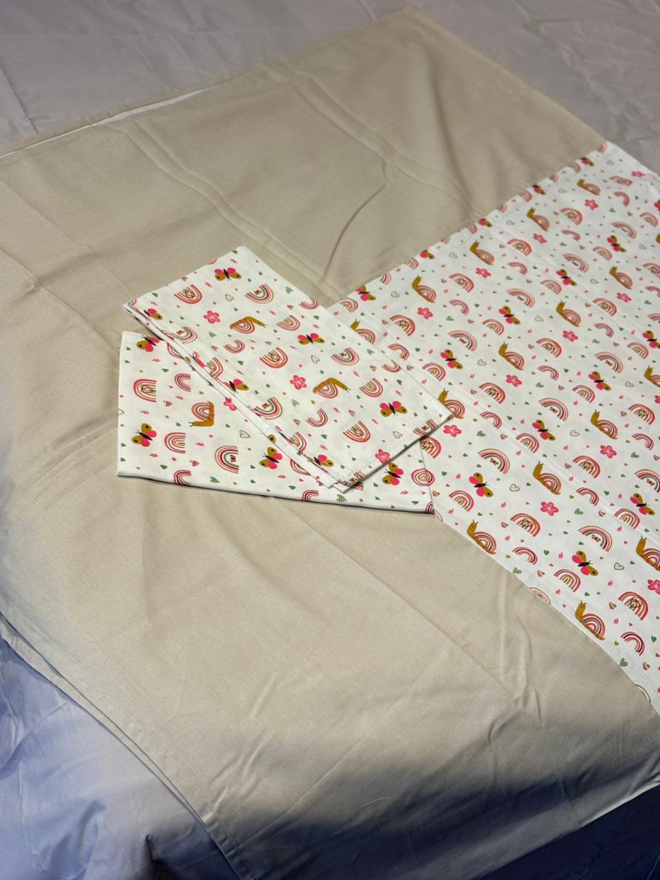 RAINBOW BUTTERFLY PRINTED BORDER BEDSHEET