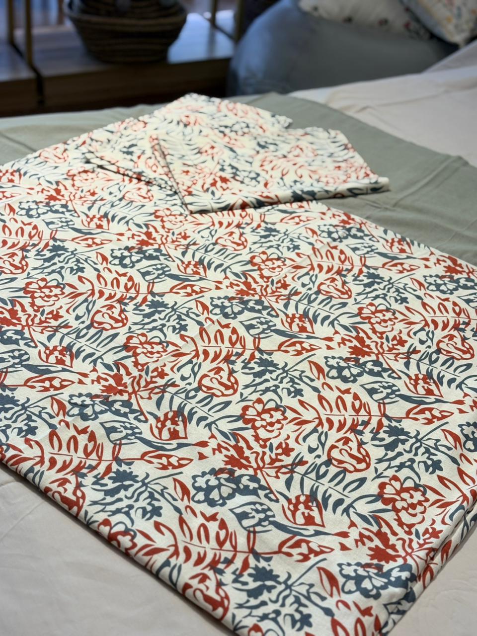 ELEGANT RED & BLUE FLORAL PRINT BORDER BEDSHEET