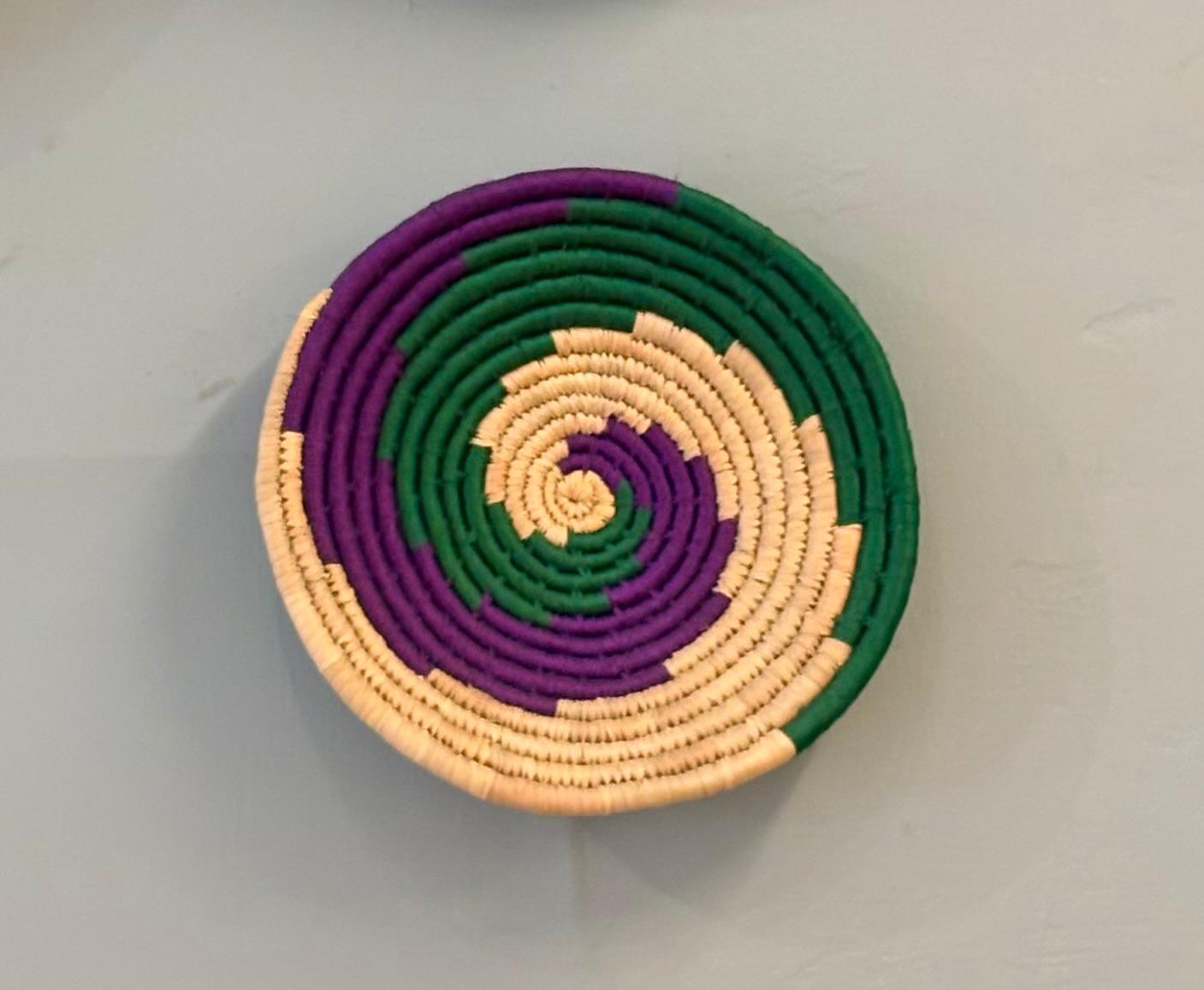 Tri‑Color Spiral Sabai Grass Wall Hanging