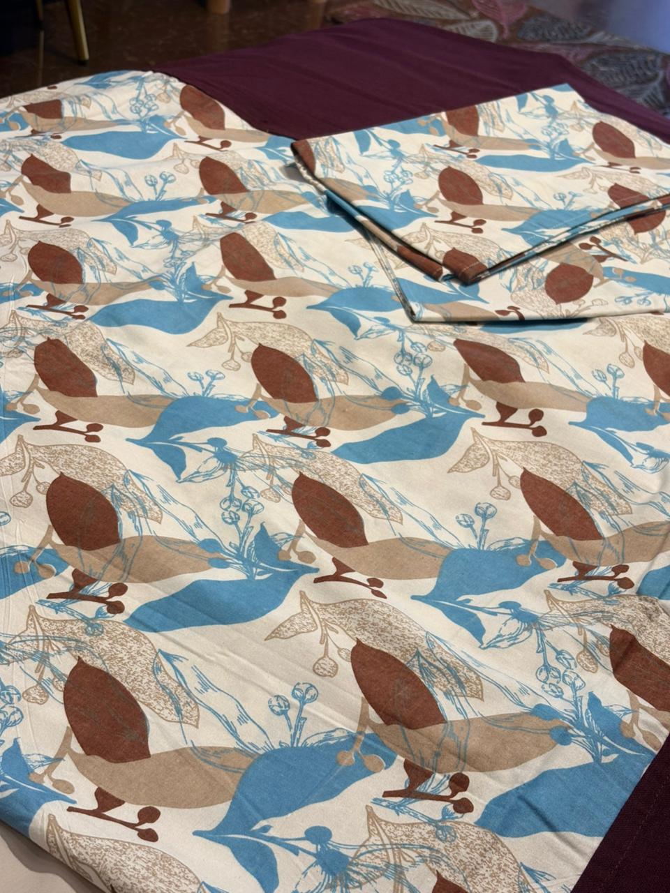 ELEGANT BIRD PRINT BORDER BEDSHEET