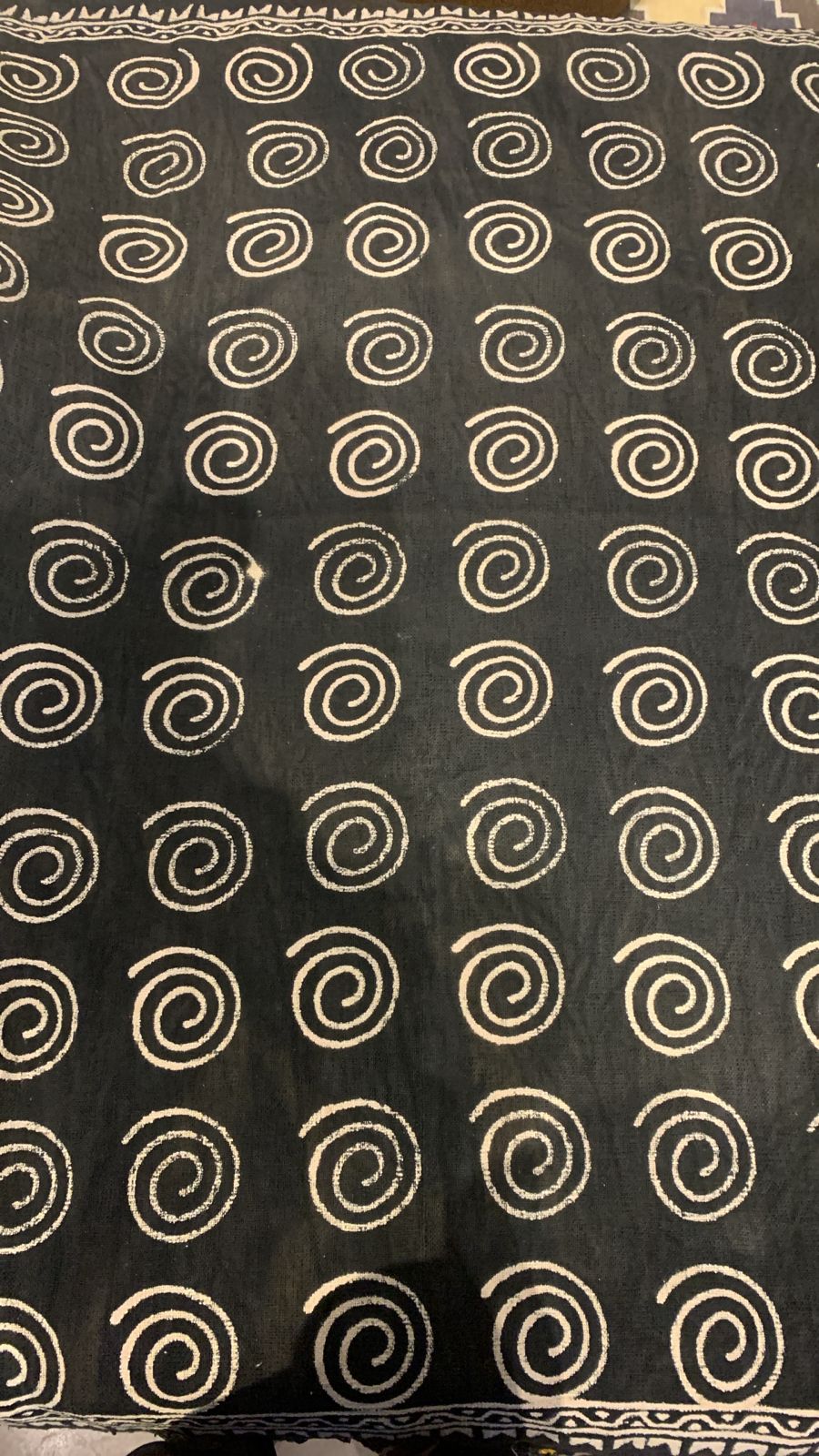 MONOCHROME TRIBAL TASSEL THROW