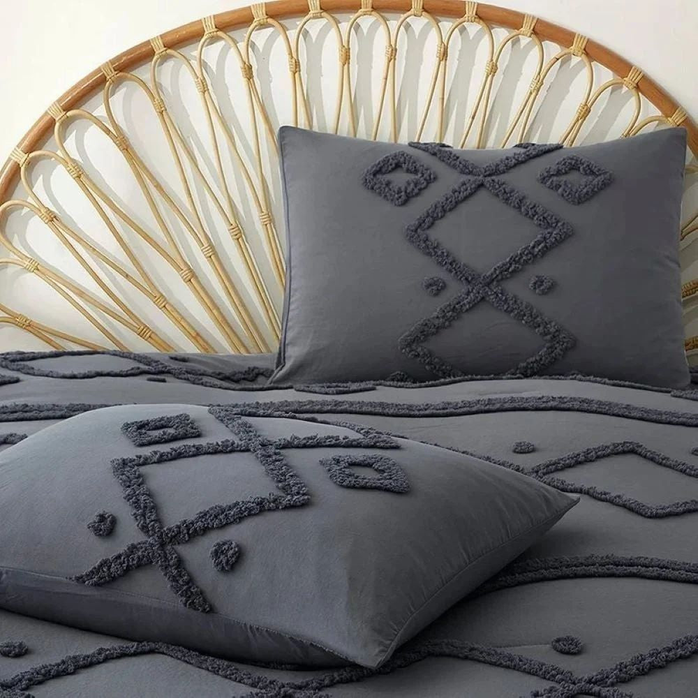 Nomad’s Mystic Geometry Tufted Duvet Cover – Artistic & Eco-Friendly Bedding