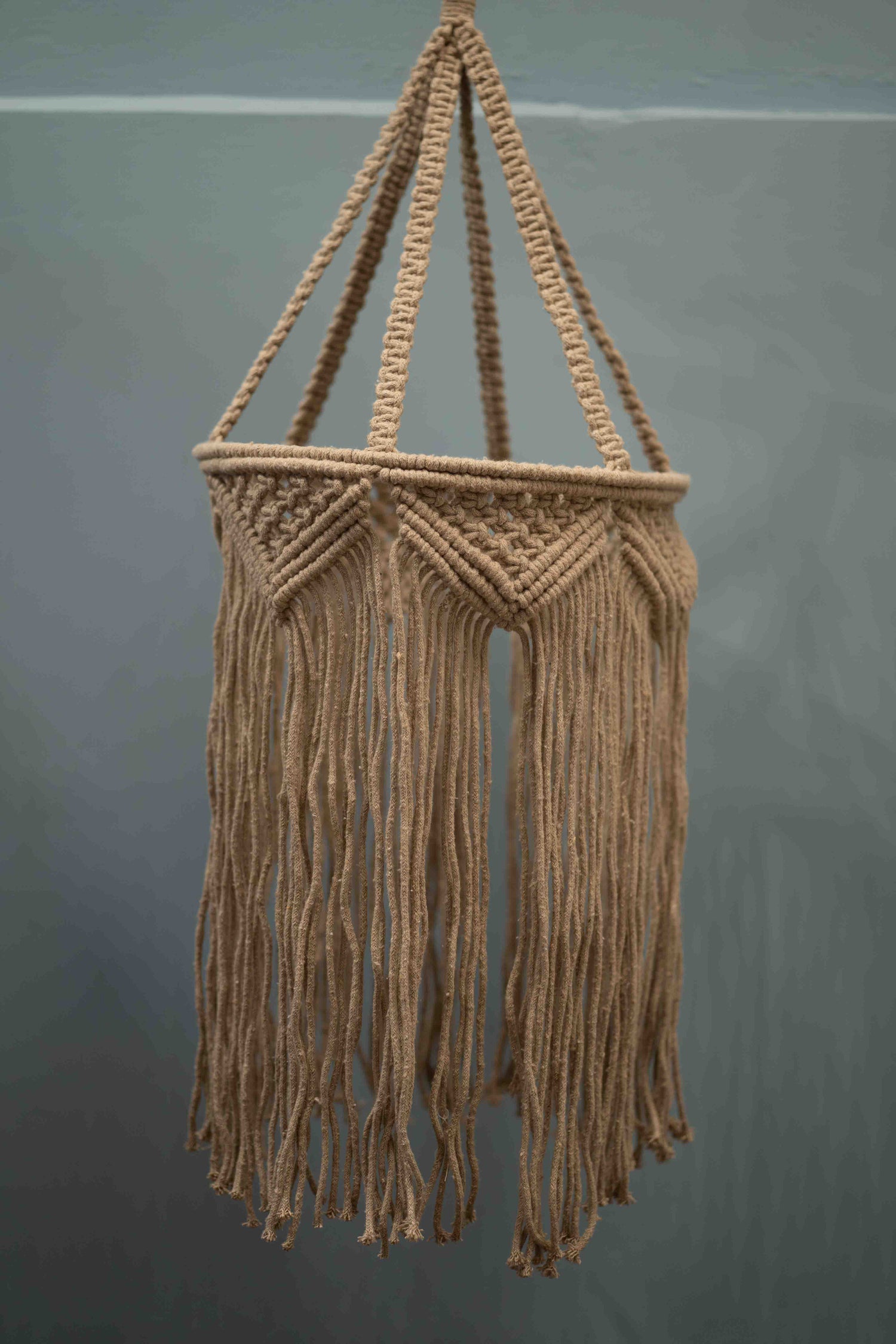 cream-macrame-lampshade