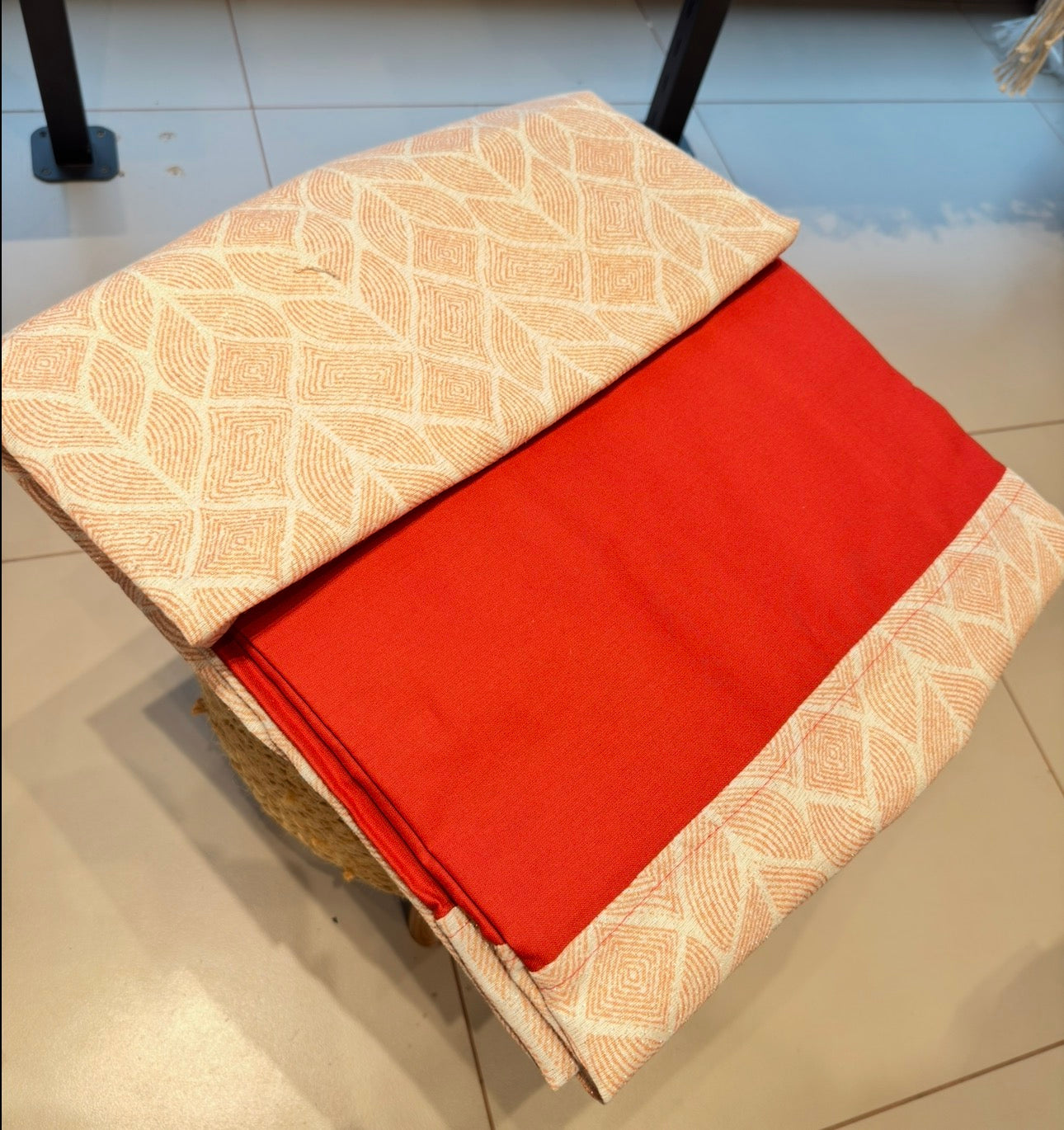 Terracotta Geo Weave – Queen Size Border Bedsheet Set