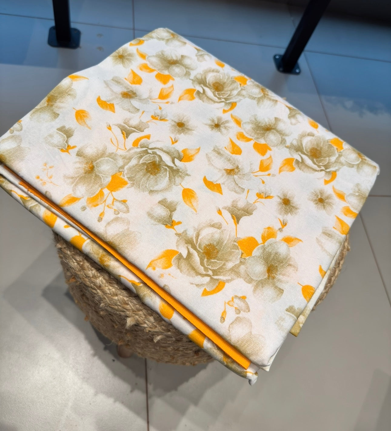 Golden Marigold Bloom – Queen Size Border Bedsheet Set