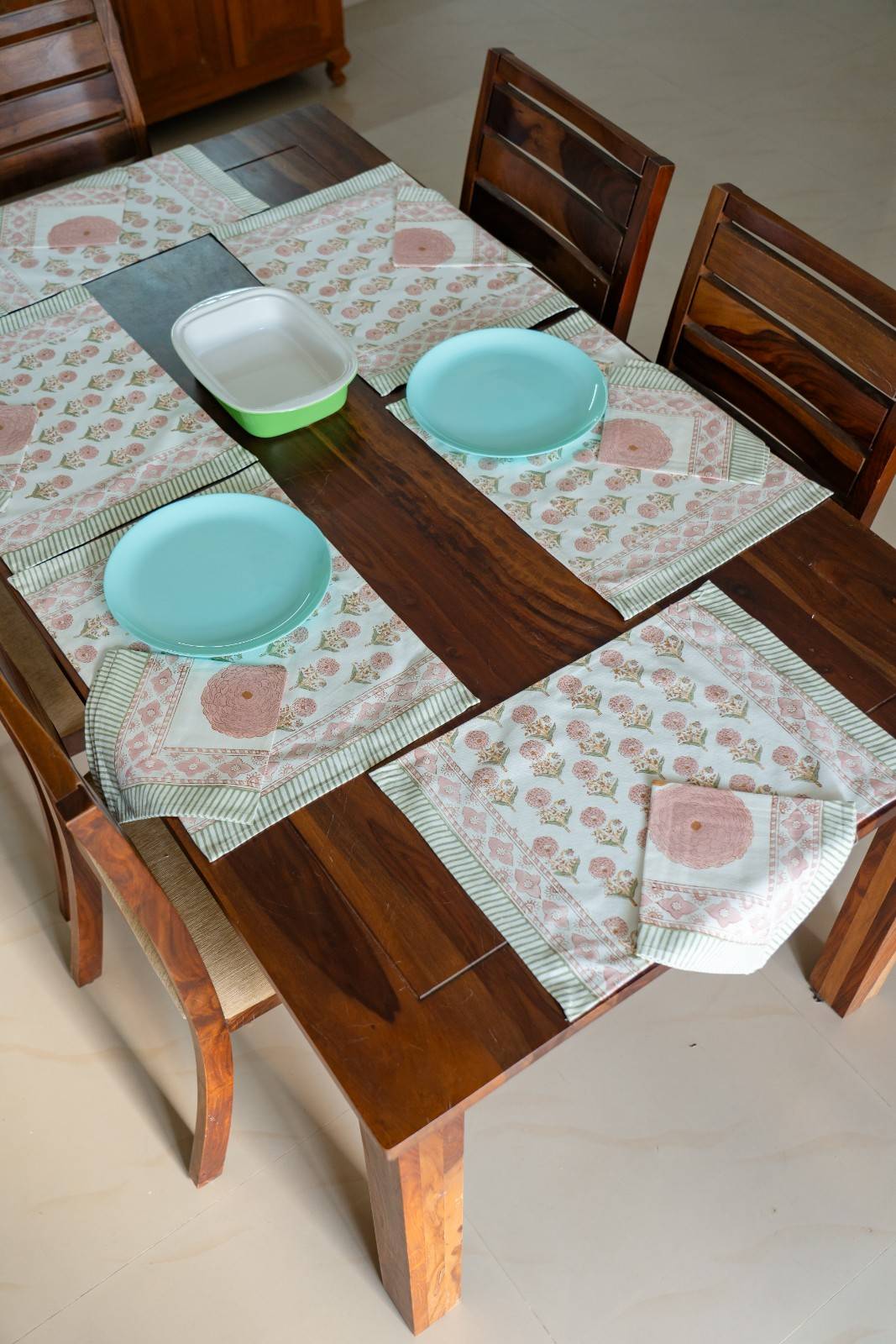 Rose Pavilion Table Mat Set-romantic-elegance-for-your-dining-table