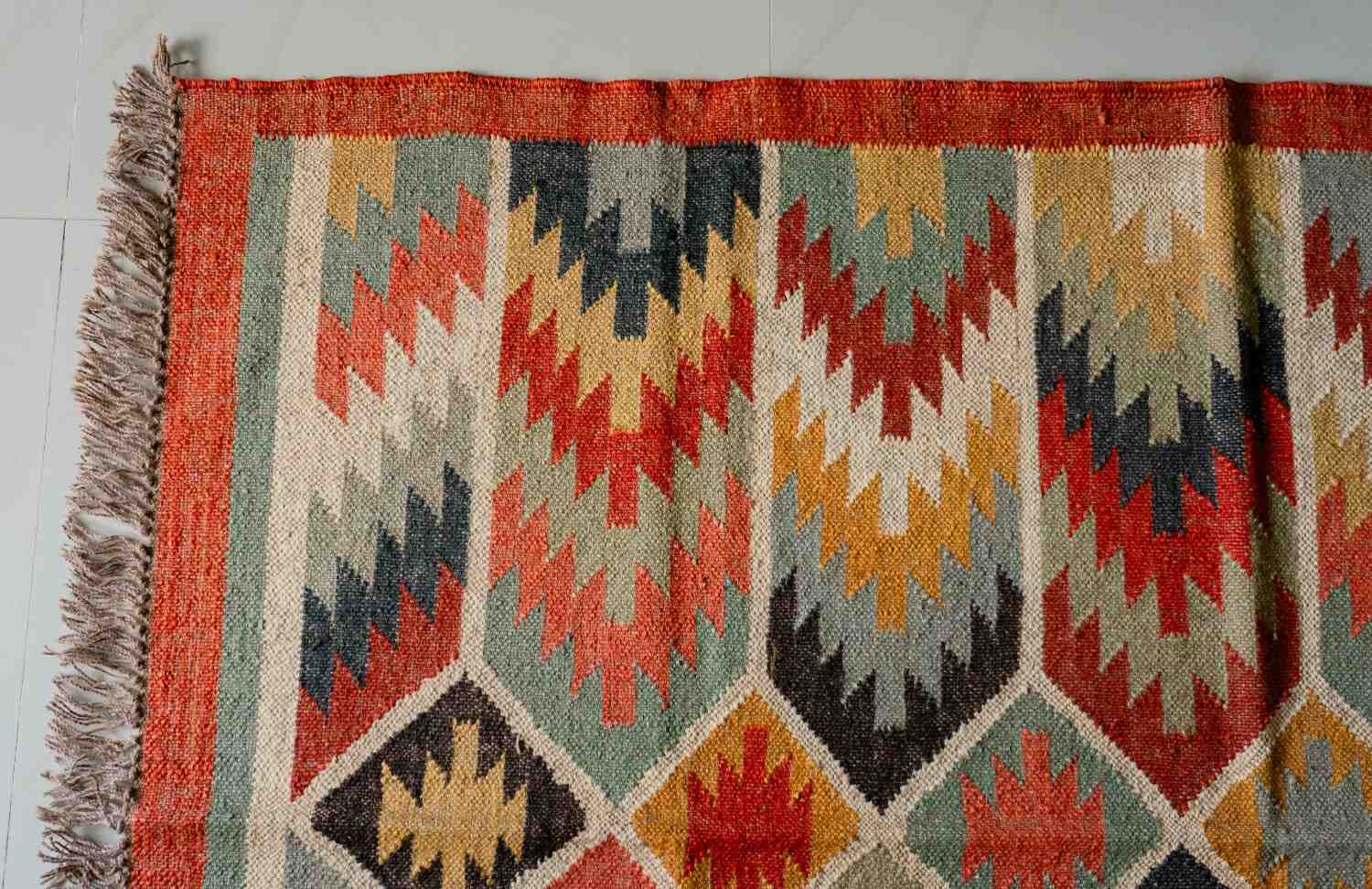 desert-prism-kilim-rug-geometric-elegance-inspired-by-desert-hues-64-size