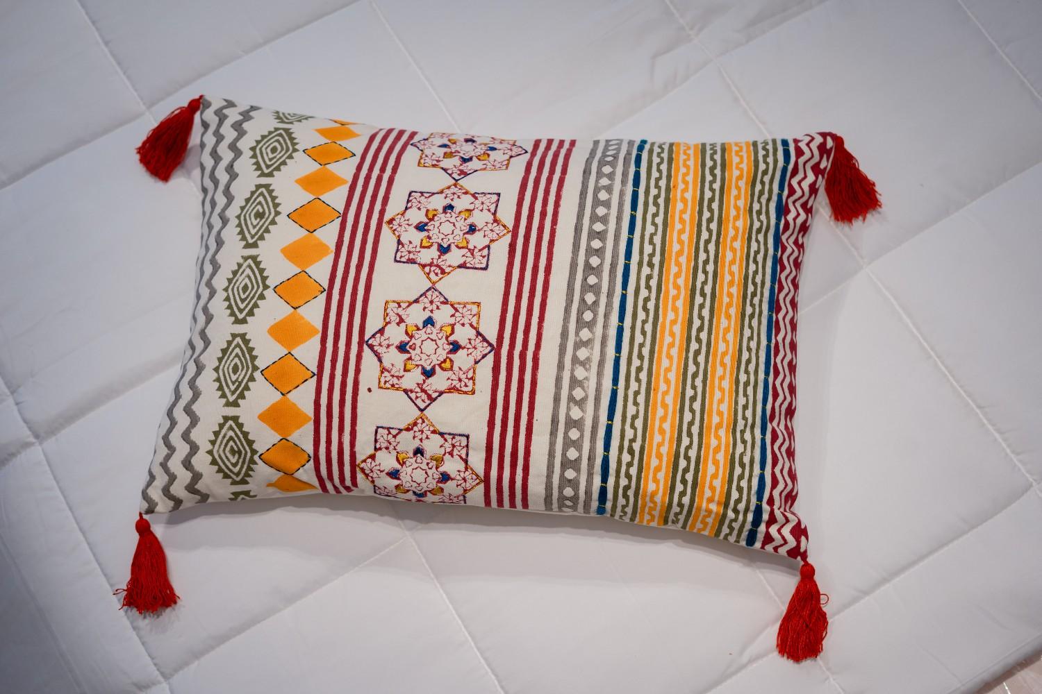Tassel Design Pillow Cushion Cover
