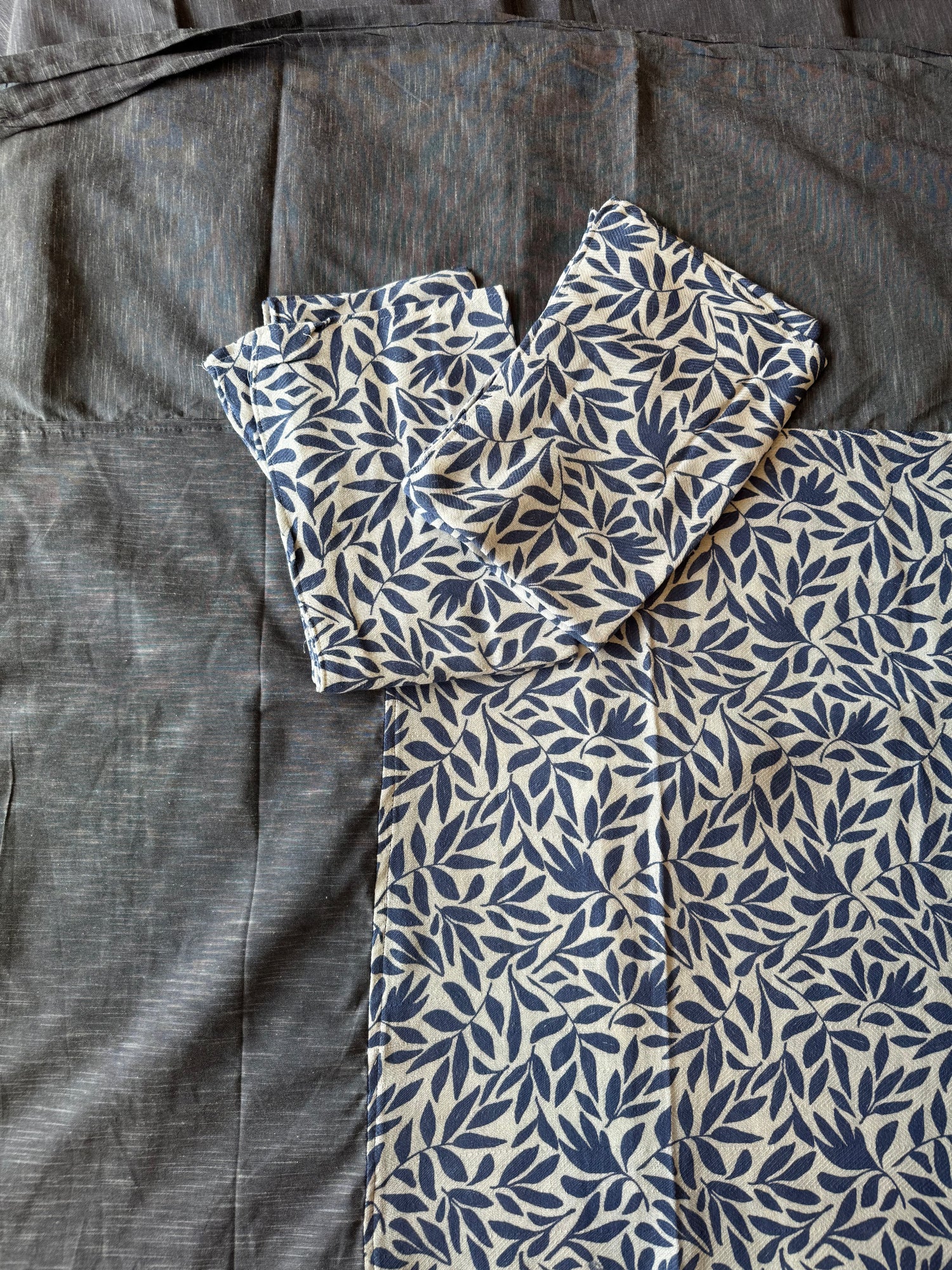 Midnight Willow Border Set