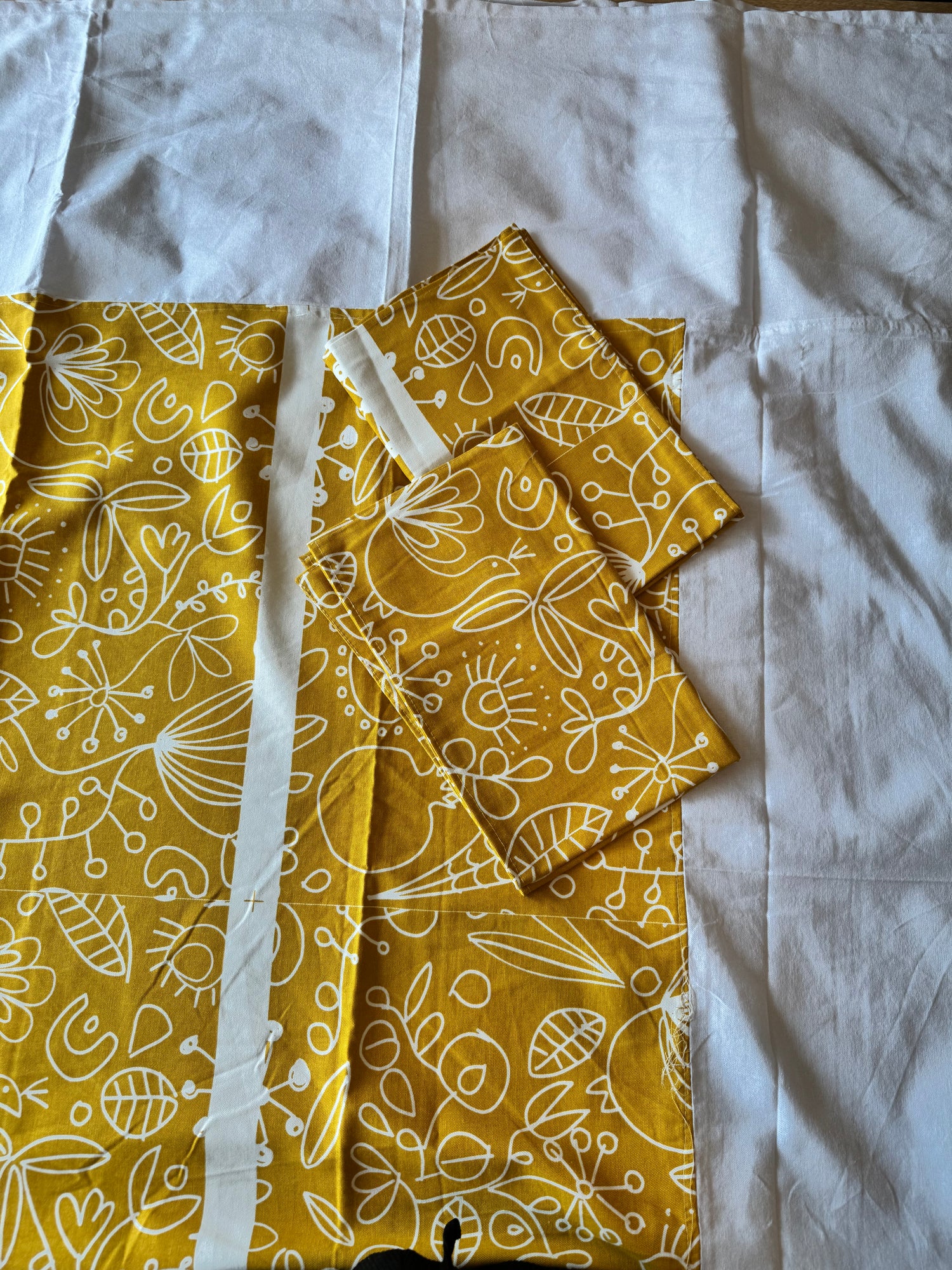 Mustard Folk-Art Border Bed Sheet Set