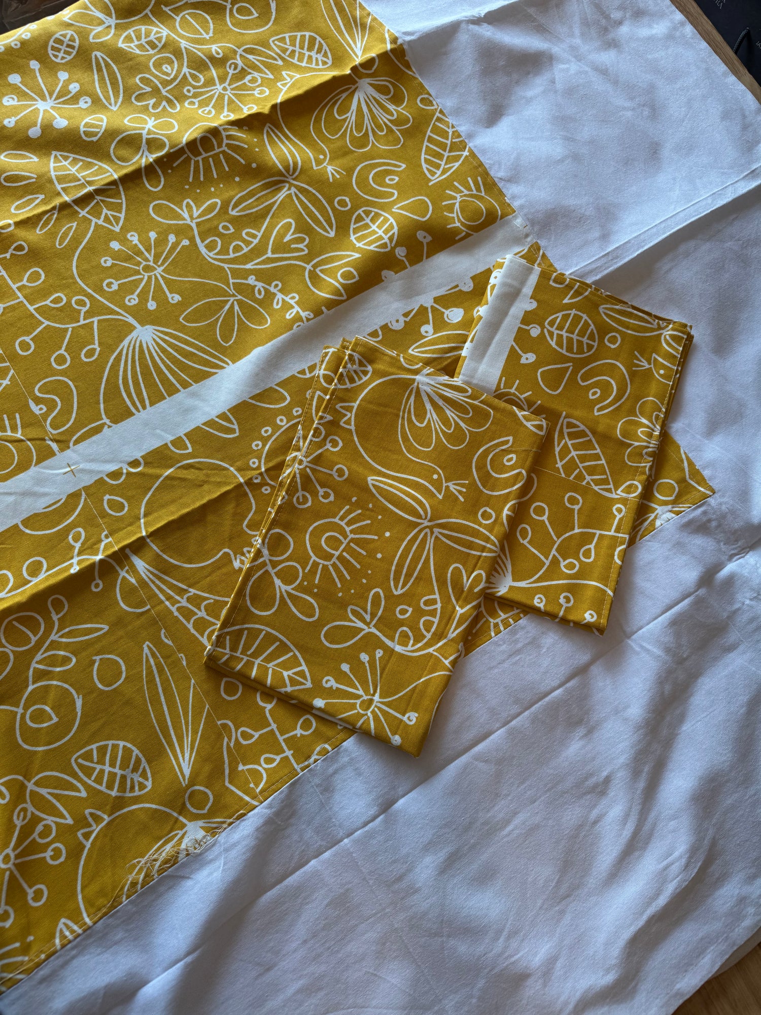 Mustard Folk-Art Border Bed Sheet Set