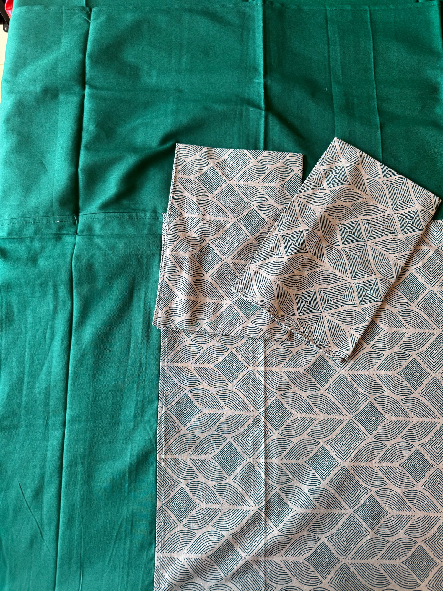 Sage Lattice Border Bed Sheet Set