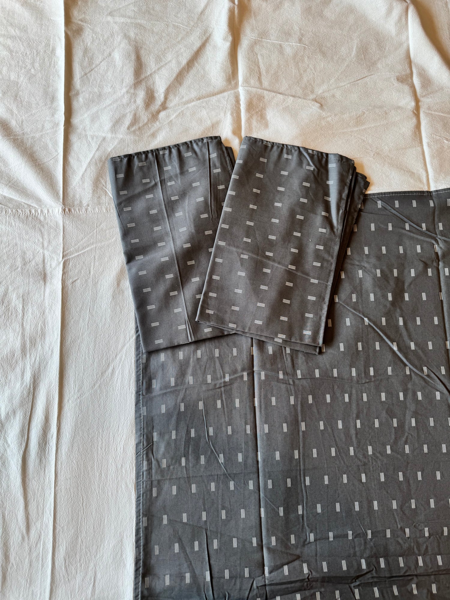 Rustic Micro-Check Border Bed Sheet Set