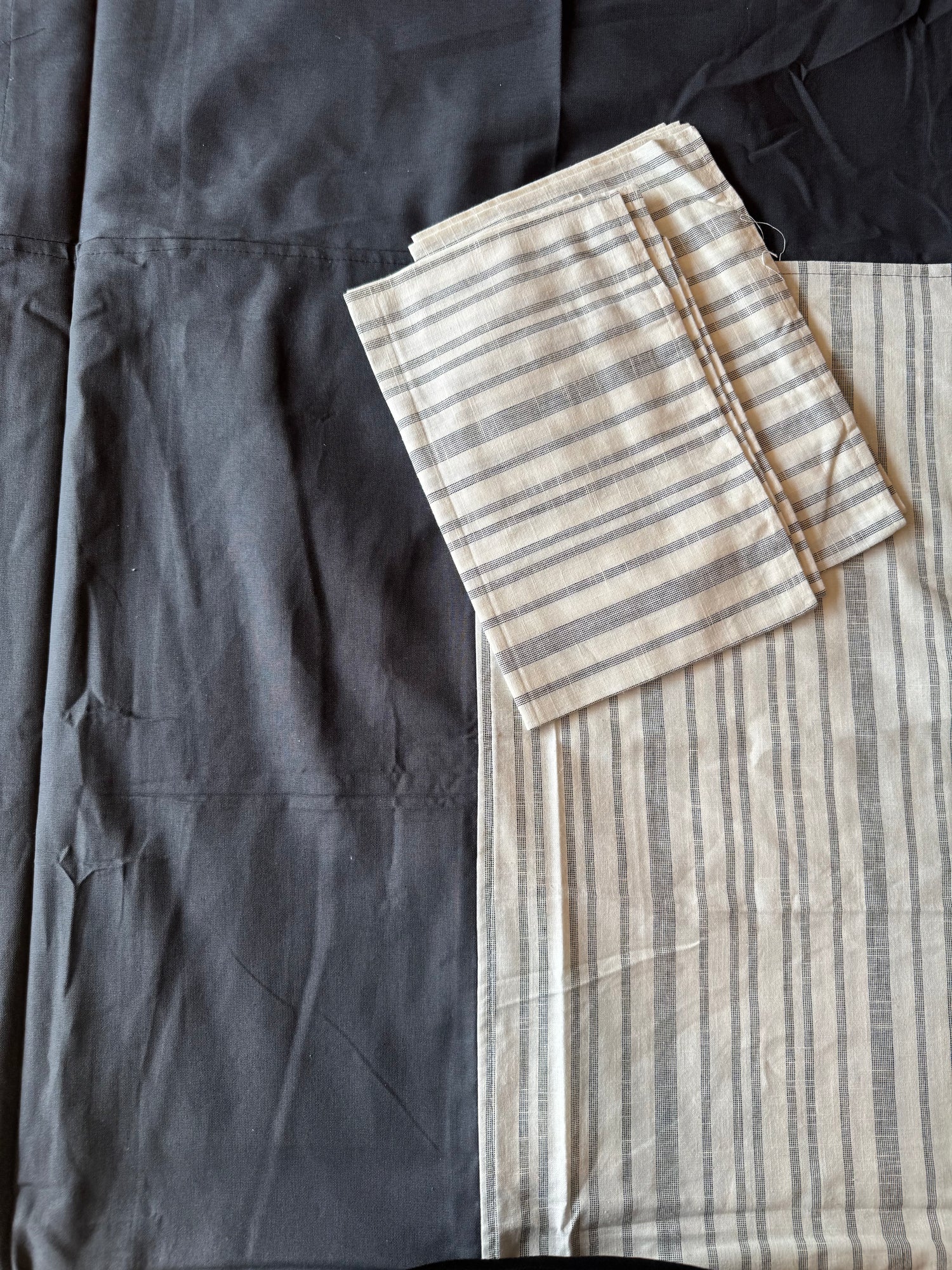 The Noir Pinstripe Border Bed Sheet set