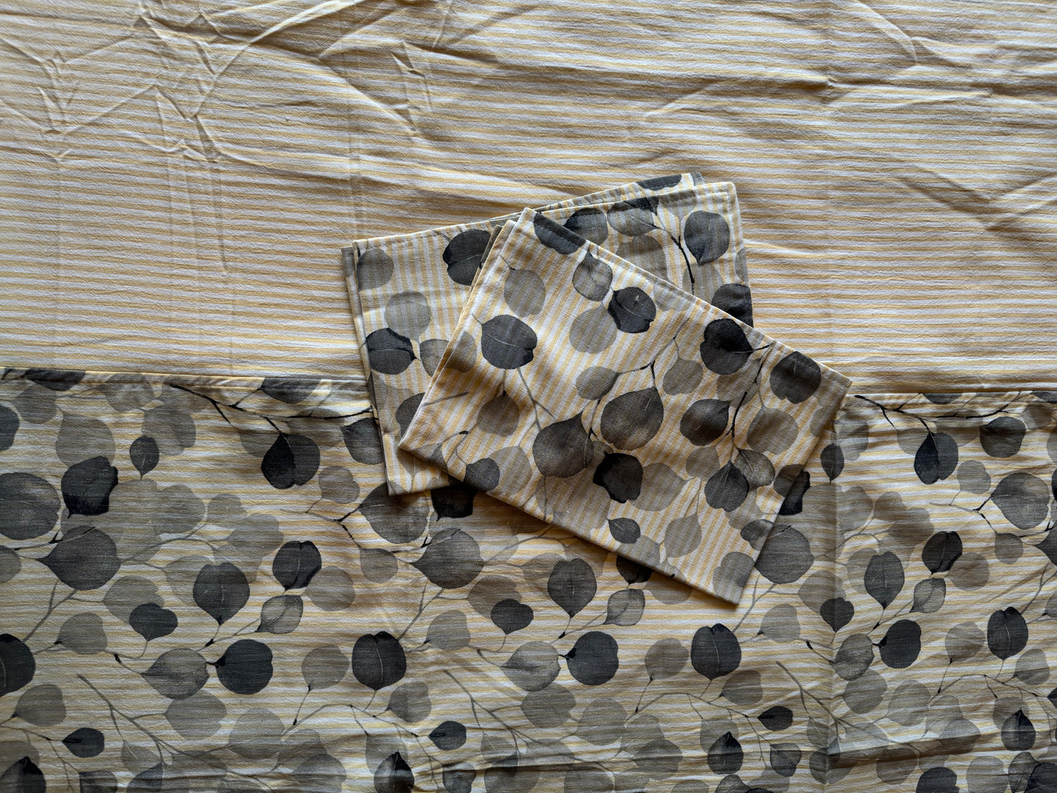 The Slate Eucalyptus Border Bed Sheet set