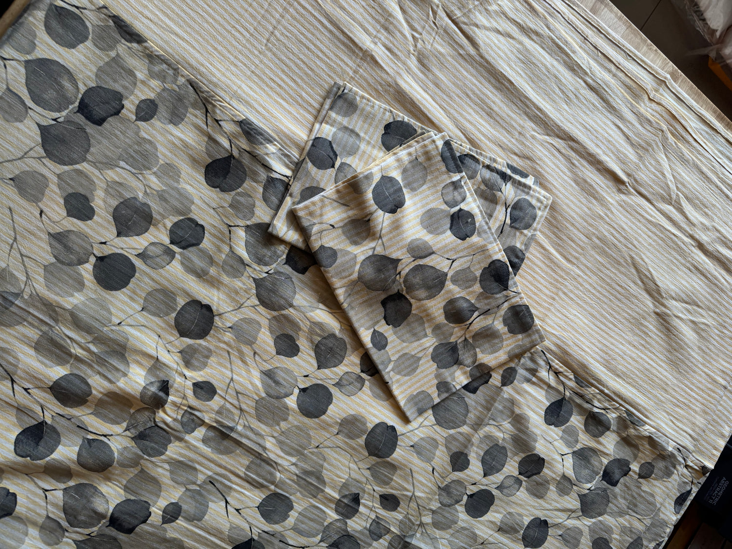 The Slate Eucalyptus Border Bed Sheet set