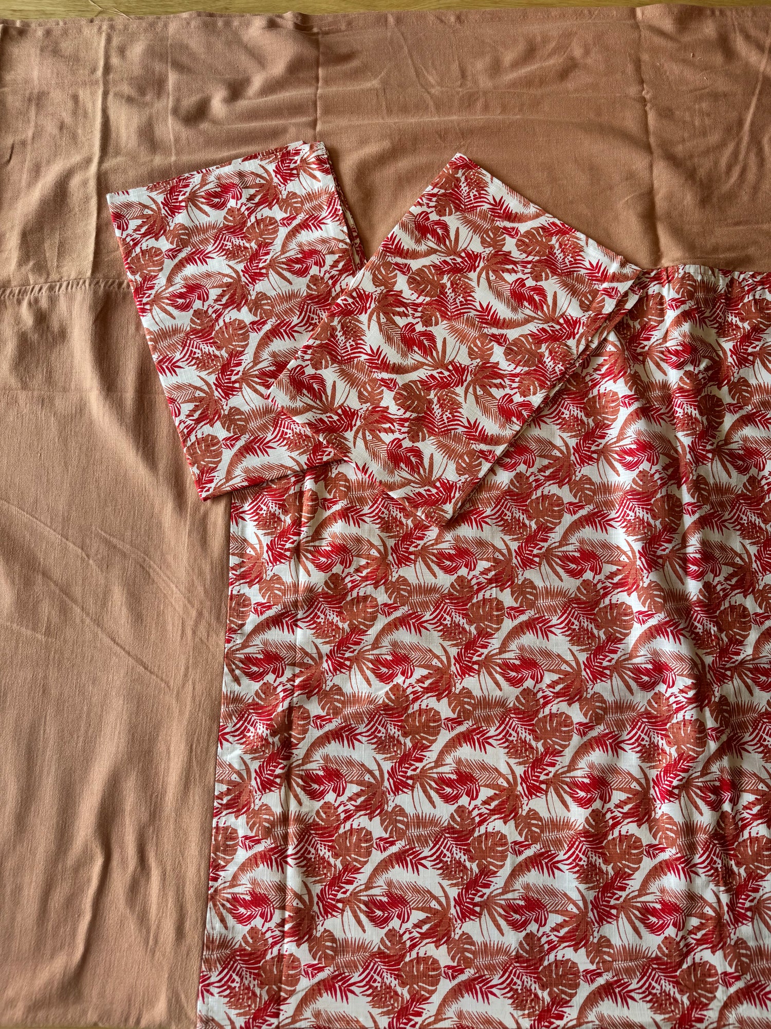 The Terracotta Palm Border Bed Sheet Set