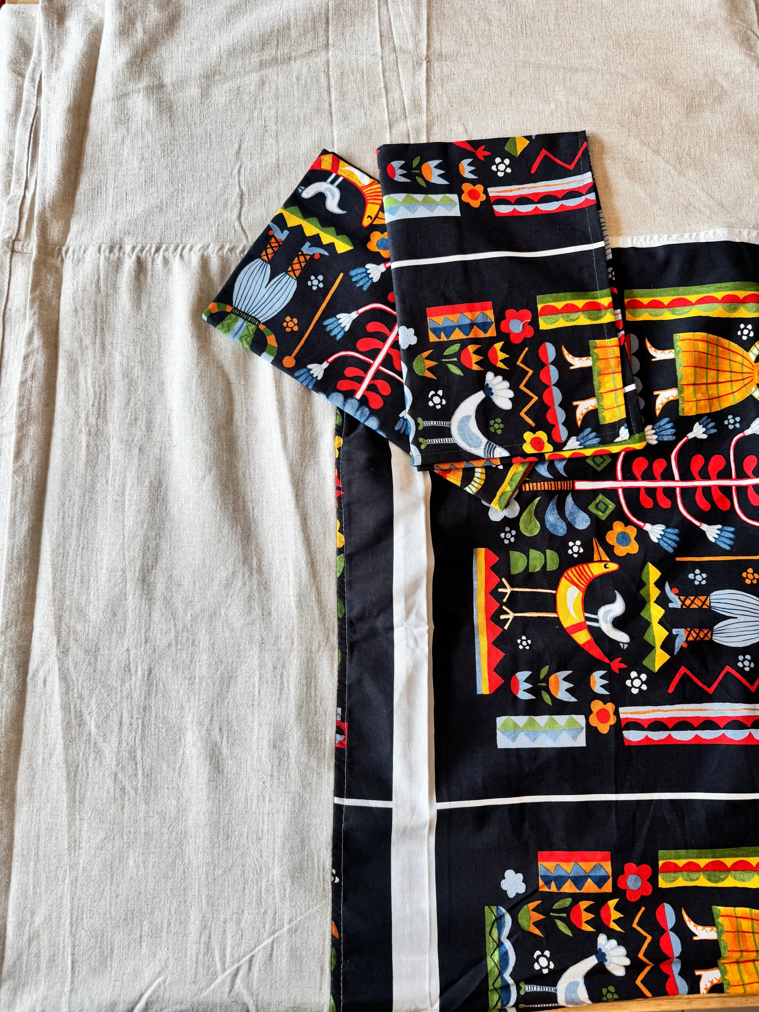 Midnight Tribal Tapestry Border Bedspread Set