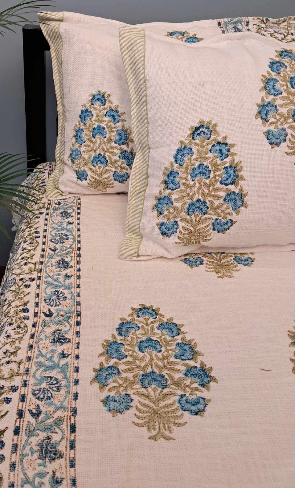 sapphire-blossom-artisan-jute-bedcover-elegance-woven-in-natures-beauty