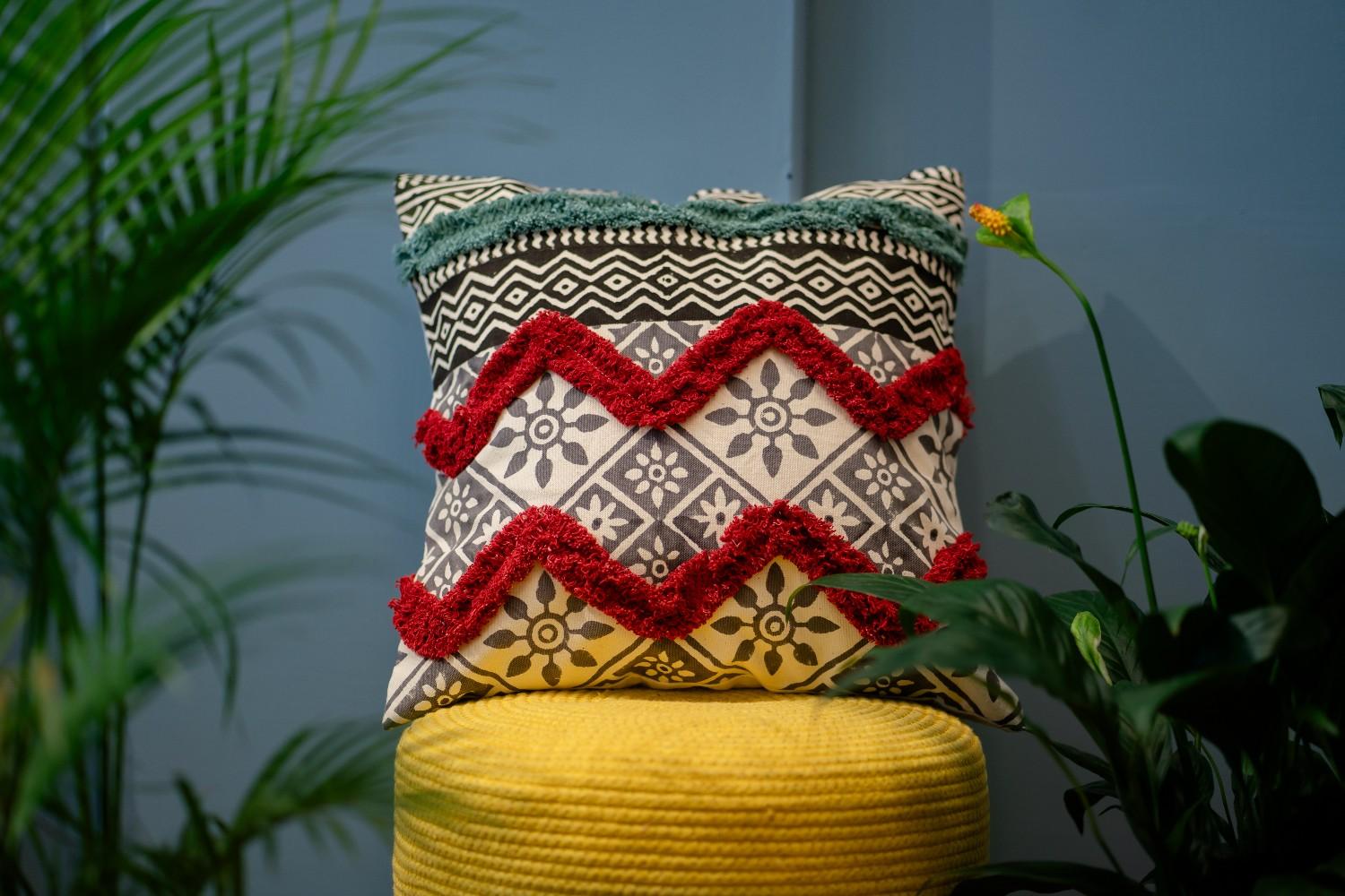 Royal Manor Tufted Cotton Cushion Cover – Crimson & Noir Collection